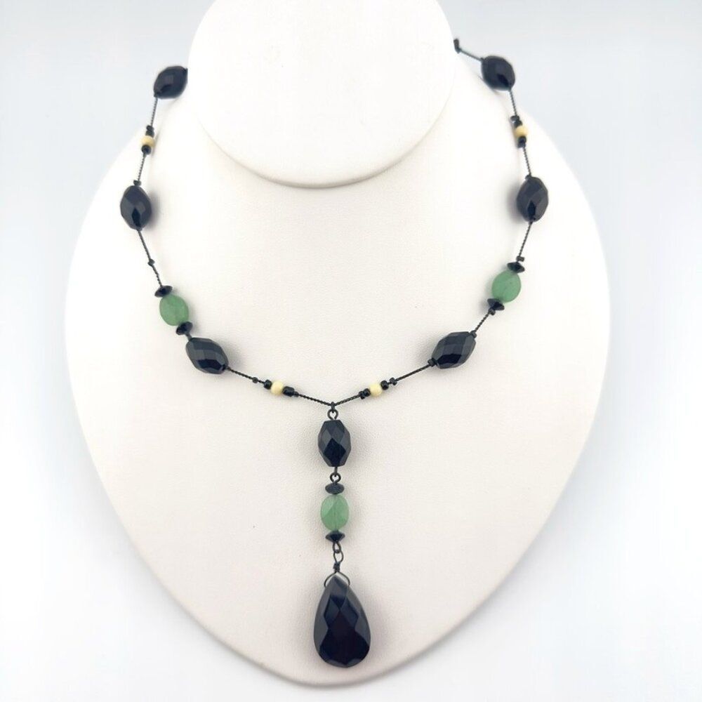 Lia Sophia “Pepper-Mint” Crystal Glass Resin Beads Lariat Necklace